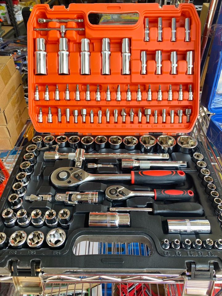 108Pcs Mechanics Tool Set Kit 6-Point Socket Ratchet Wrench Repair Toolset Case