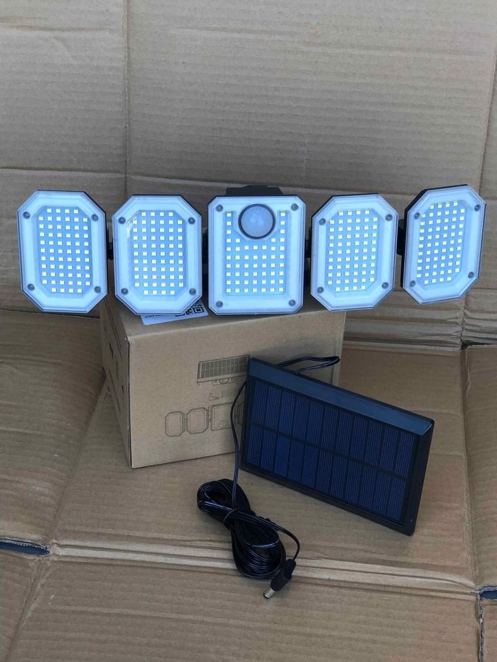 4 Head 300 LED Solar Lights Street Motion Sensor Light Garden Wall Security Lamp