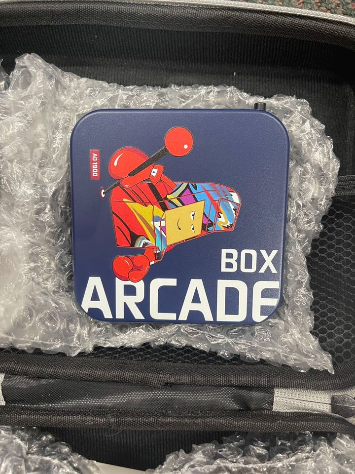 Arcade Box Retro Game Console