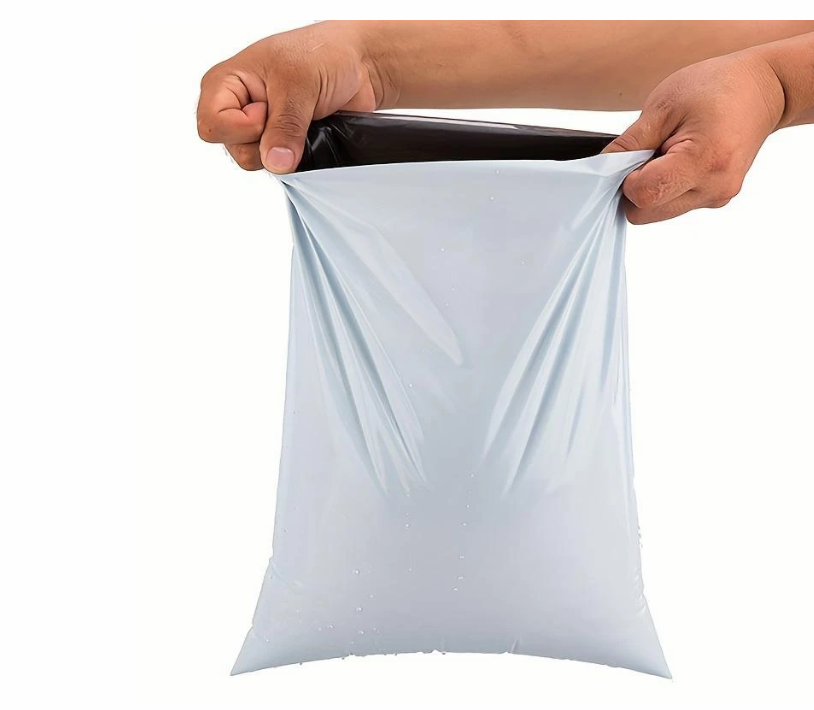 100Pcs 32x45cm Poly Mailers Self Sealing Shipping Bags