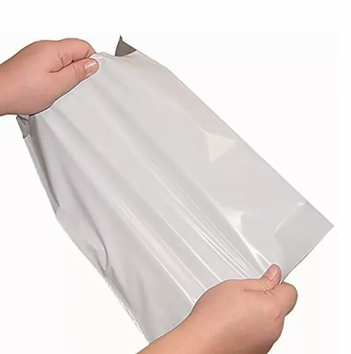100Pcs 32x45cm Poly Mailers Self Sealing Shipping Bags